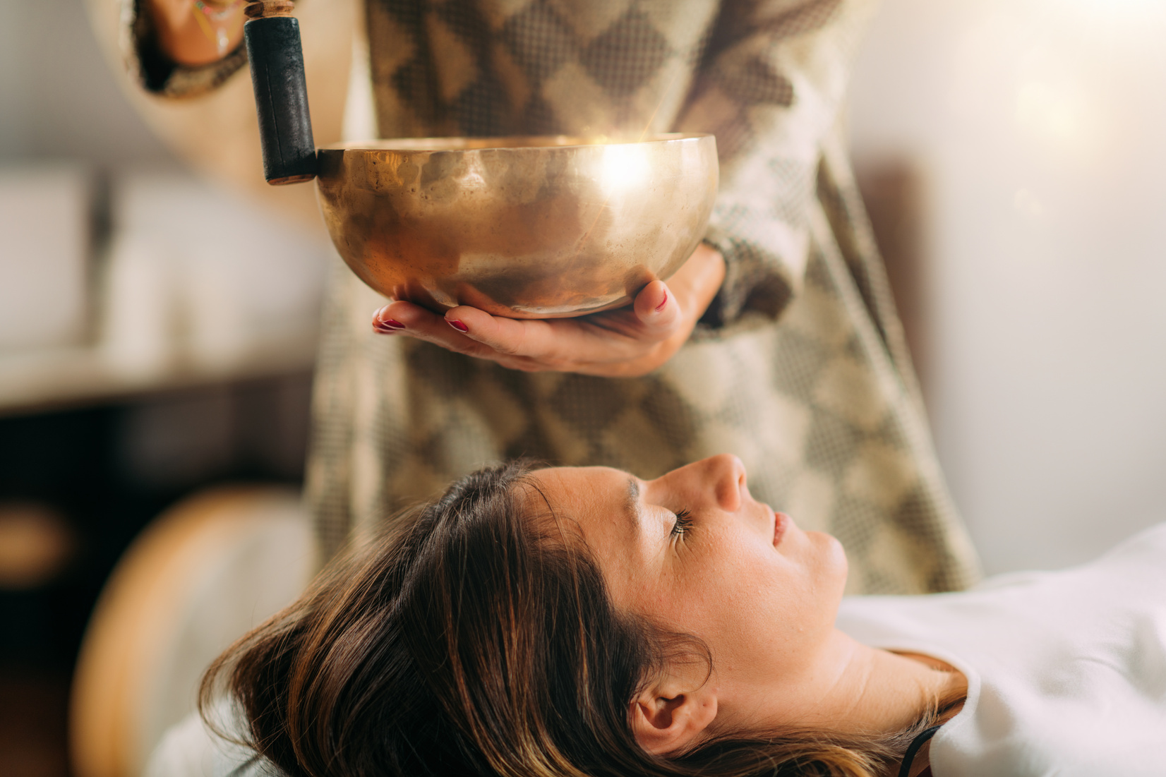 Tibetan Singing Bowl in Sound Therapy